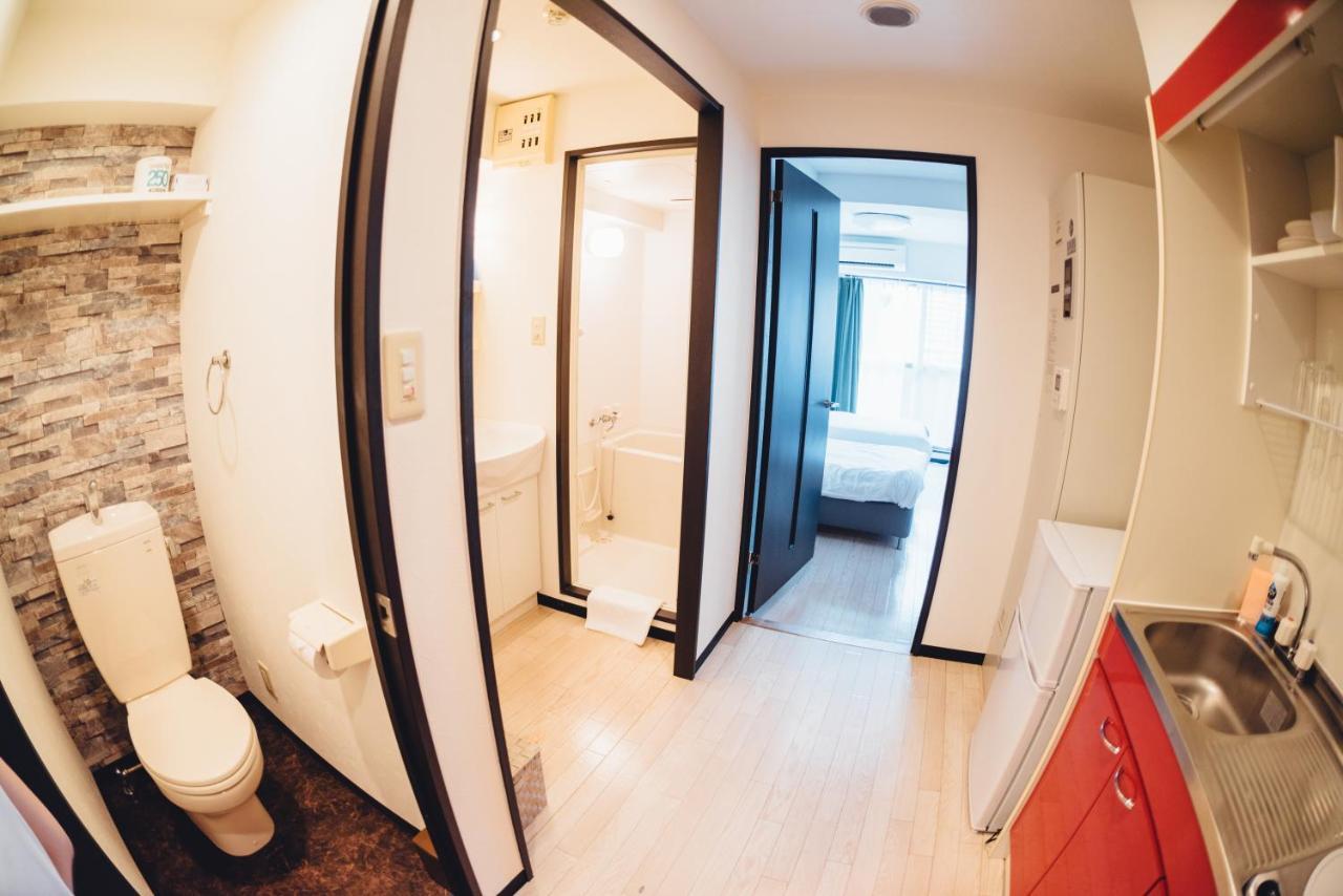 Royal Heights Sakuragawa Condominium Osaka Exterior photo